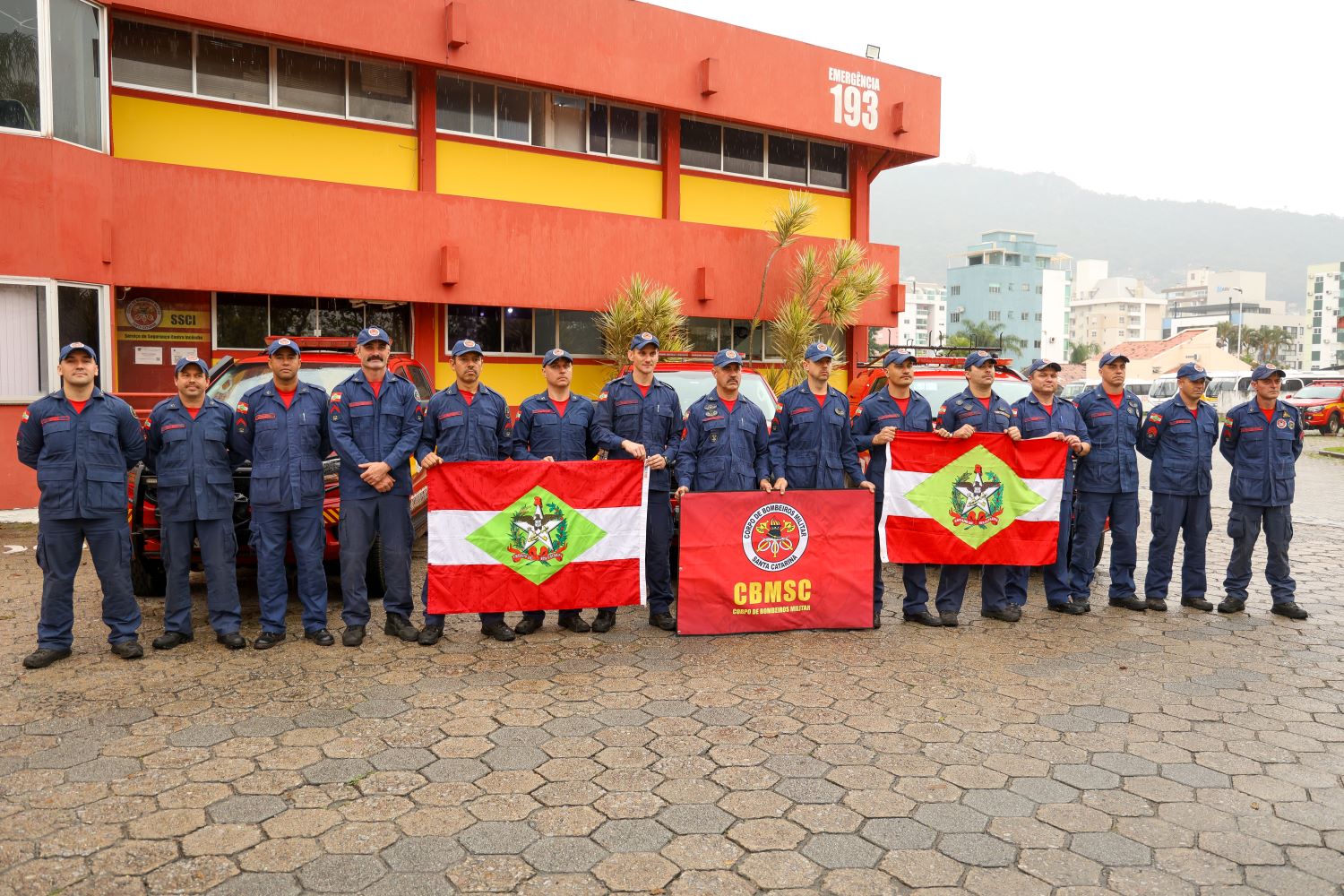 Retrospectiva 2024: missões de apoio aos estados e ampliação de atendimentos marcam o ano do Corpo de Bombeiros Militar de Santa Catarina