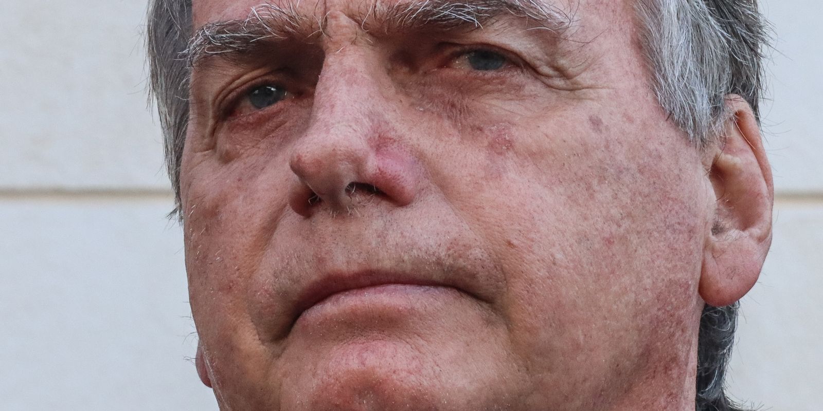 Equipe médica de Bolsonaro descarta complicações pós-cirúrgicas