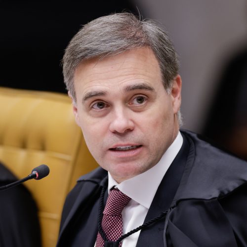André Mendonça critica ativismo do STF e defende livre expressão