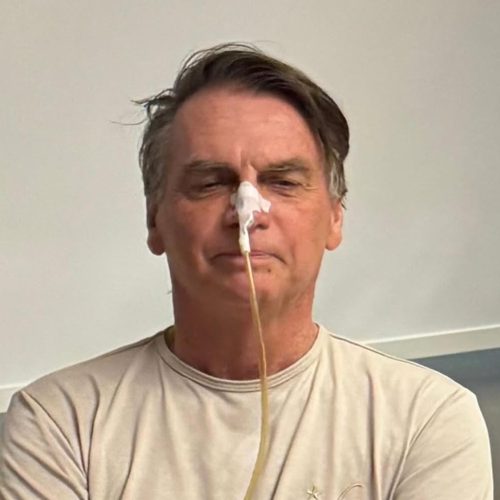 Bolsonaro deve receber alta do hospital nos próximos dias