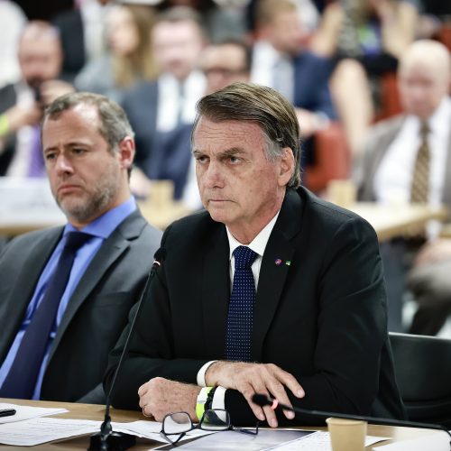 Bolsonaro rebate acusações sobre reuniões, minuta e urnas
