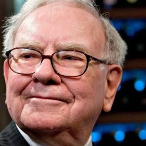 Buffett defende atuação do DOGE de Elon Musk e alerta para desequilíbrio fiscal dos EUA