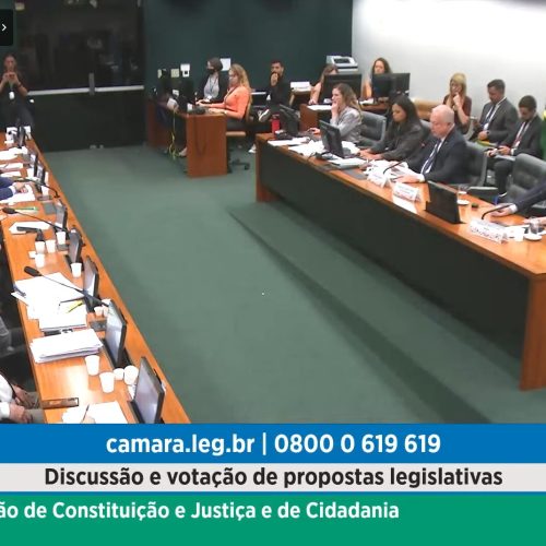 CCJ aprova suspensão de ação penal que acusa Ramagem de tentativa de golpe