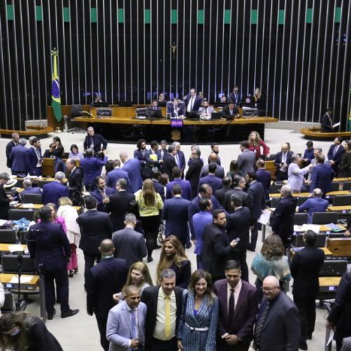 Câmara aprova projeto que cria Lei do Mar