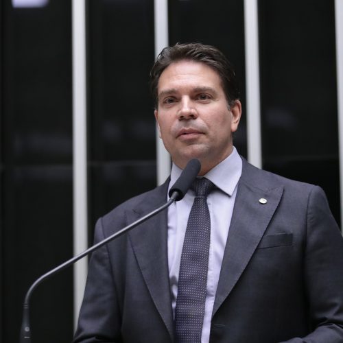 Câmara suspende ação penal do STF contra Ramagem por suposta tentativa de golpe