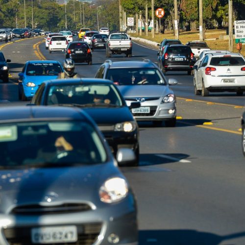 Campanha Maio Amarelo convida motoristas a desacelerarem nas rodovias