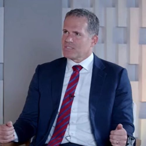 Cônsul dos EUA comenta sobre liberdade de expressão e tarifas