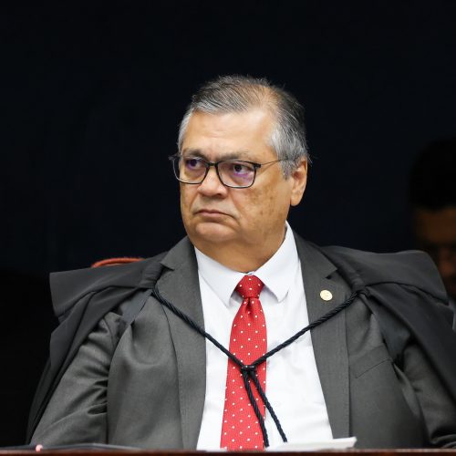 Dino manda soltar turco preso a pedido do governo Erdogan