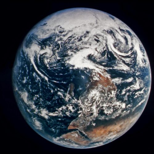 É verdade que o núcleo da Terra parou de girar?