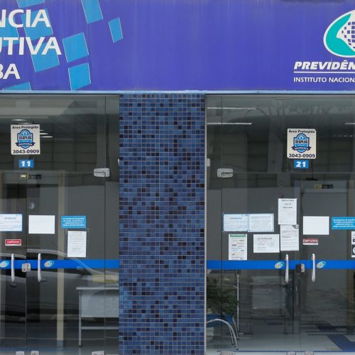 INSS suspende Vale+ após denúncia de cobrança não autorizada