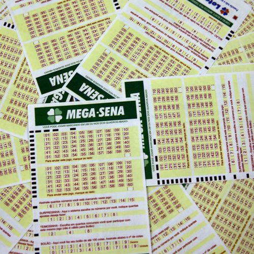 Mega-Sena acumula e prêmio vai a R$ 45 milhões