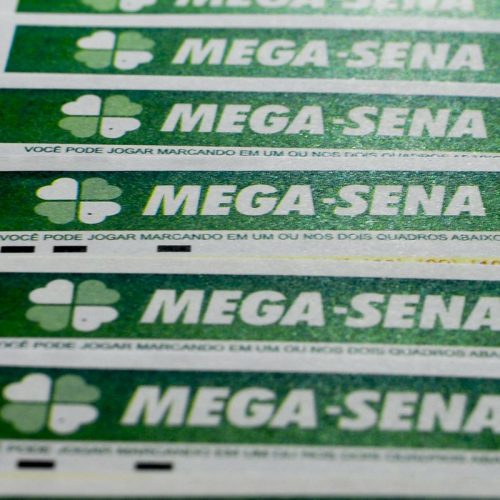 Mega-Sena sorteia nesta quinta-feira prêmio acumulado em R$ 11 milhões
