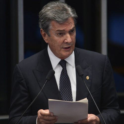 Moraes concede prisão domiciliar a Fernando Collor