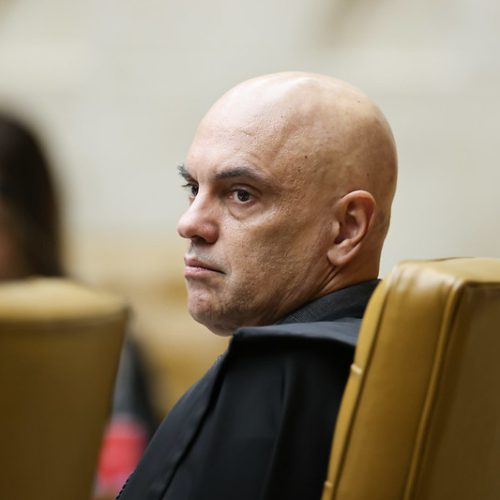 Moraes dá 48 horas para Google identificar autor da “minuta do golpe”