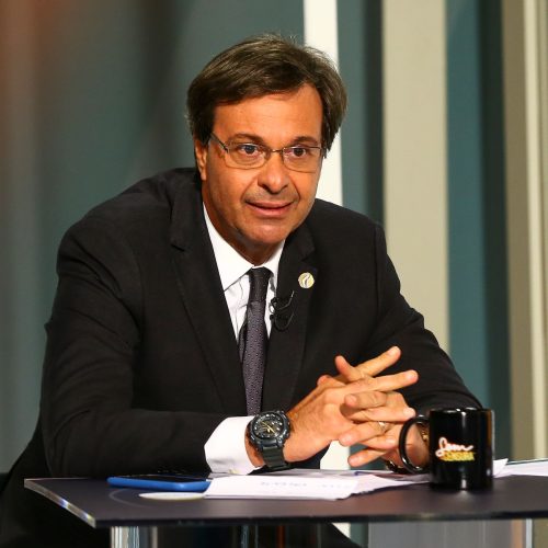 Moraes revoga prisão de ex-ministro Gilson Machado