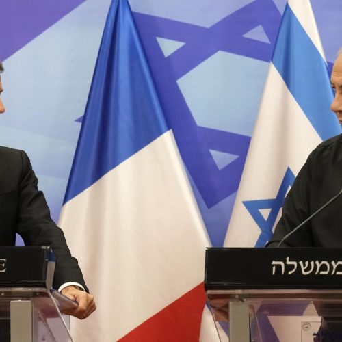 Netanyahu acusa Macron de apoiar o Hamas