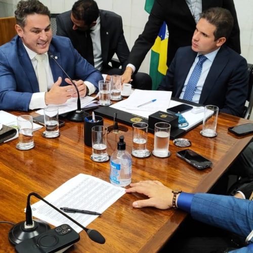 Oposição pressiona Motta por pautas prioritárias