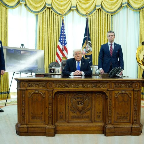 Orçamento militar dos EUA chega a US$ 1 tri pela primeira vez