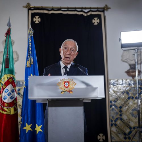 5,3 mil brasileiros devem ser notificados para deixar Portugal