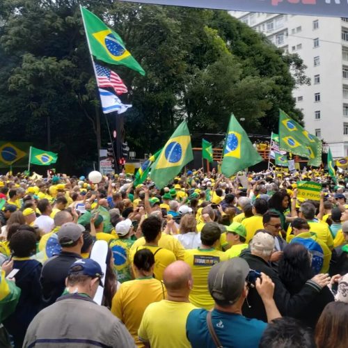 Roubo do INSS desafia brasileiros a ir além da mera indignação