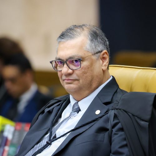Só em “tiranias” um ramo estatal pode concentrar poderes
