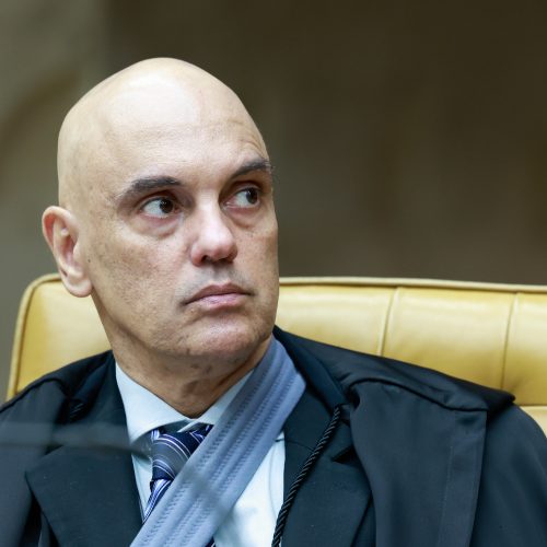 EUA condenam censura a cidadãos e empresas de tecnologia