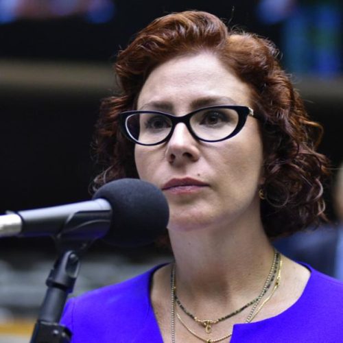 Zambelli fala em injustiça e diz que “não há provas” contra ela
