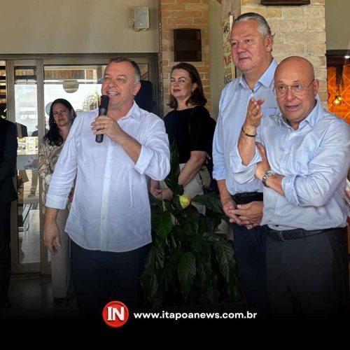 Lideranças e empresários avaliam potencial de Itapoá em encontro com prefeito Jeferson Garcia
