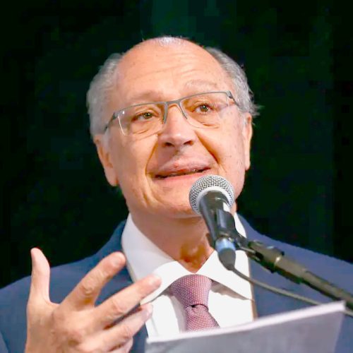 sem alta do IOF, gastos e receitas precisam ser ajustados